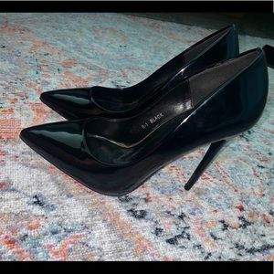 4 in Black Mulanka heels